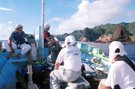 2002年巨魚研小笠原遠征